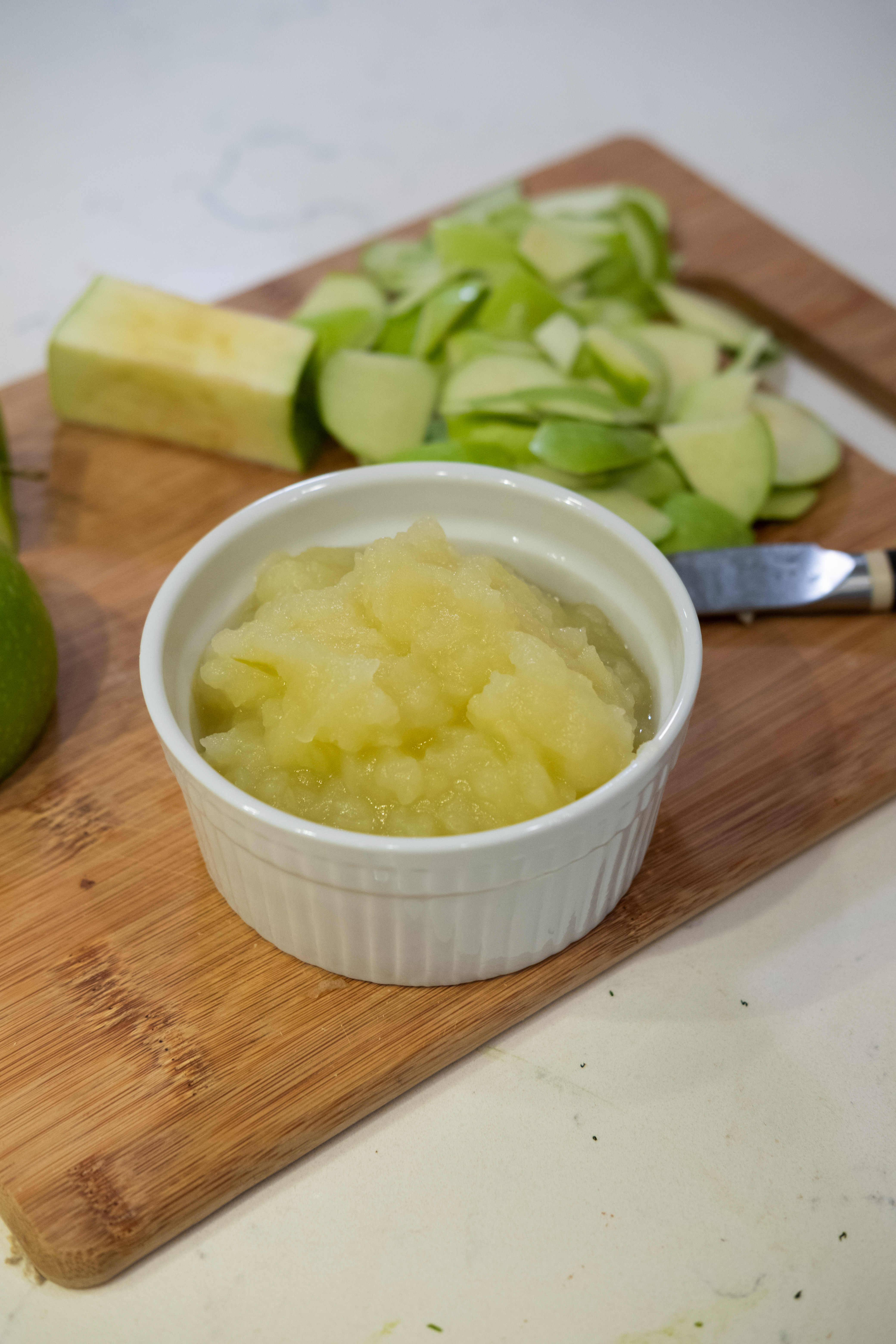 2 Ingredient Applesauce